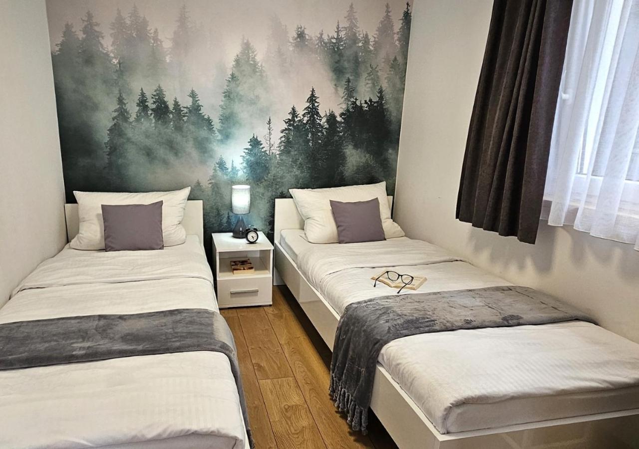 Vila Pod Kamieniem Trzebiel Exteriér fotografie